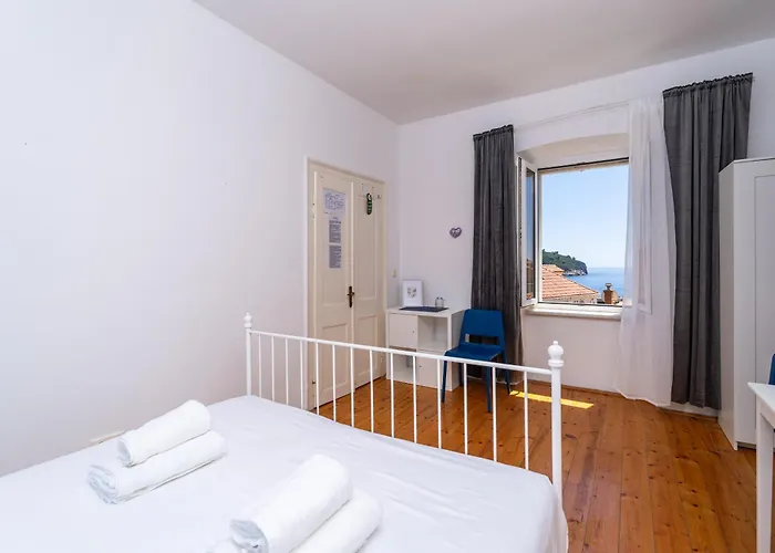 Heaven Door Apartmán *