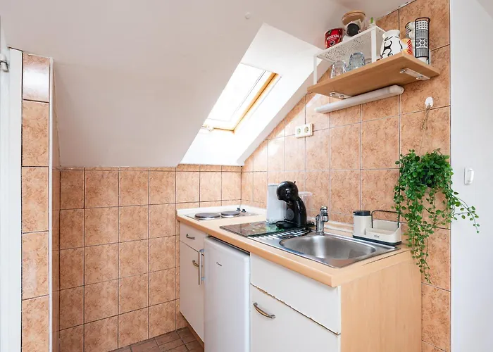 아파트 Heaven Door