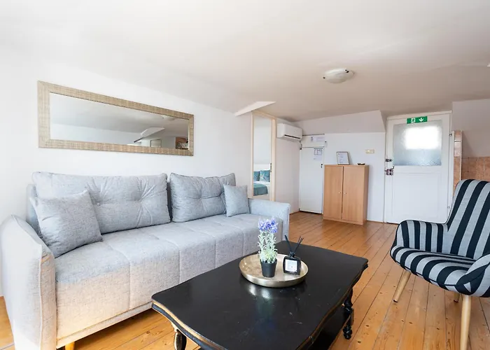 아파트 Heaven Door *